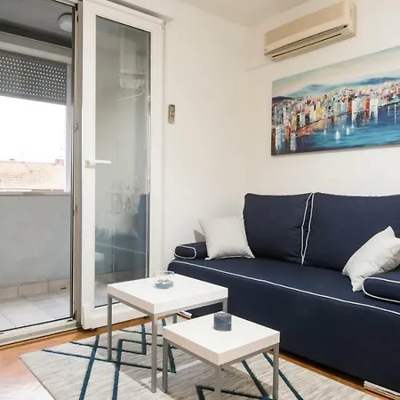 Apartamento Navy Blue